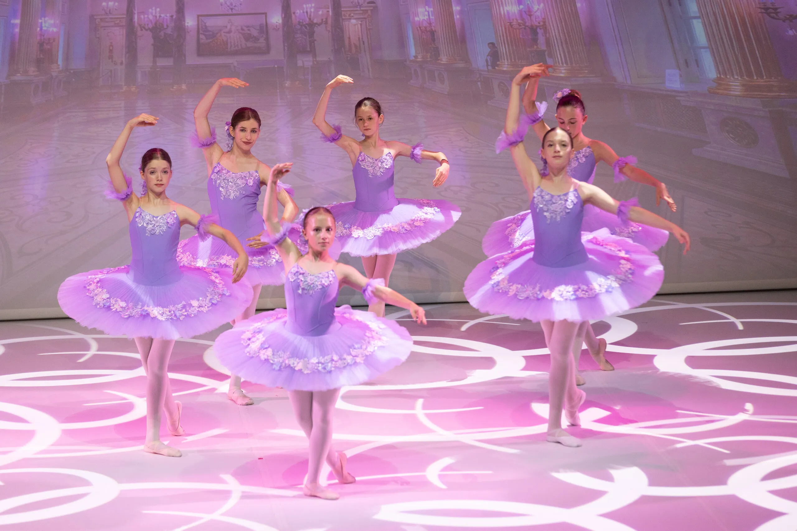 La valse des fleurs, tutus lilas.