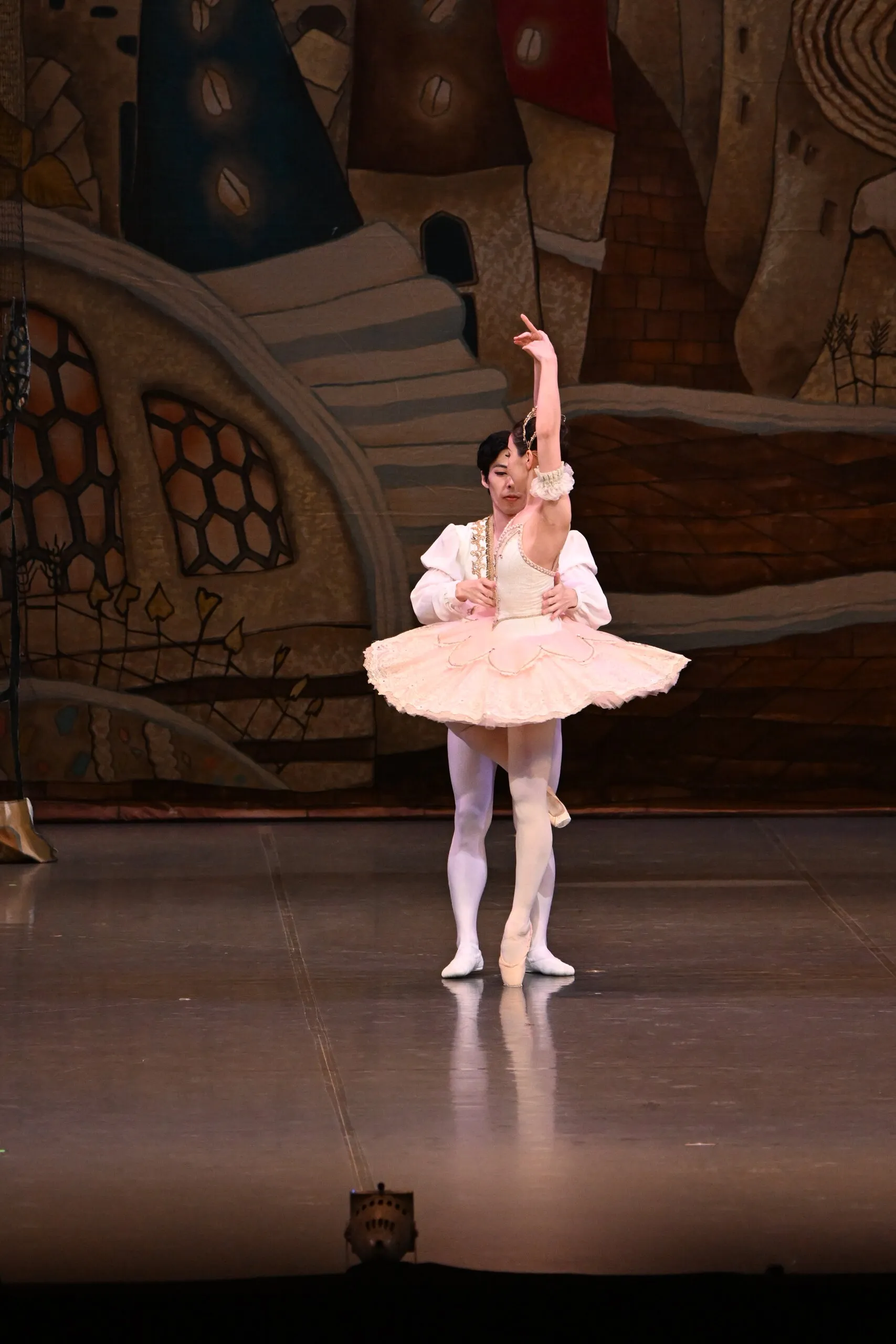 Pas de deux, les deux figures entières dans le cadre.